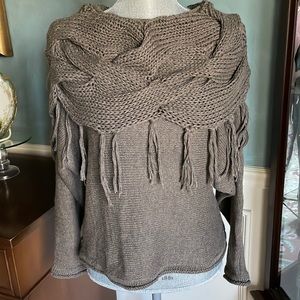 Brown knitted fashionable sweater